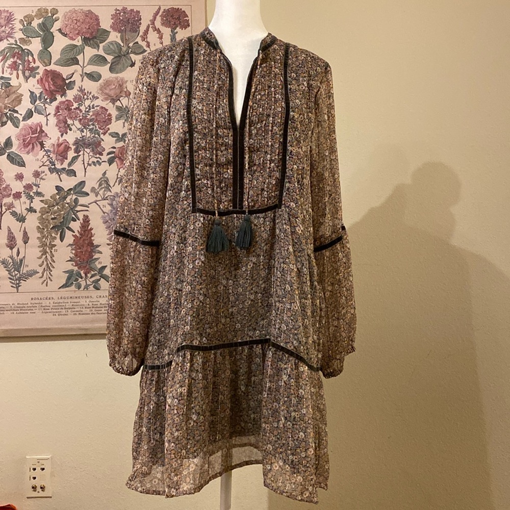 Great condition floral autumn dress